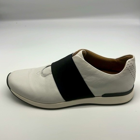 VIONIC- Cosmic Codie Black And White Lightweight Slip On Sneaker Size 9.5 - Picture 10 of 13